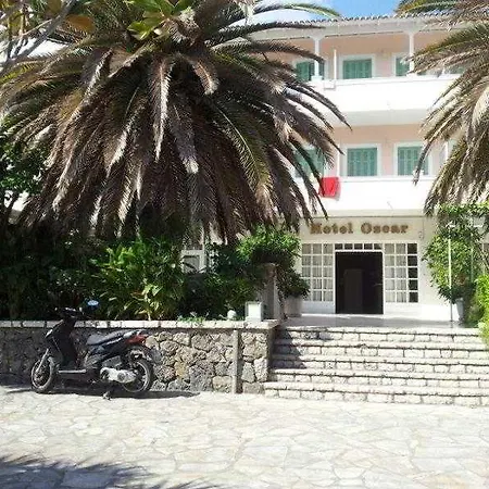 Oscar 2* Dassia (Corfu)