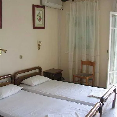 Oscar Hotel 2*